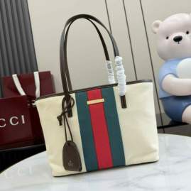Picture of Gucci Handbags _SKUfw242321110fw